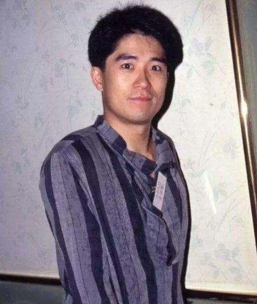 香港男演员吃瓜视频,揭秘娱乐圈幕后趣闻